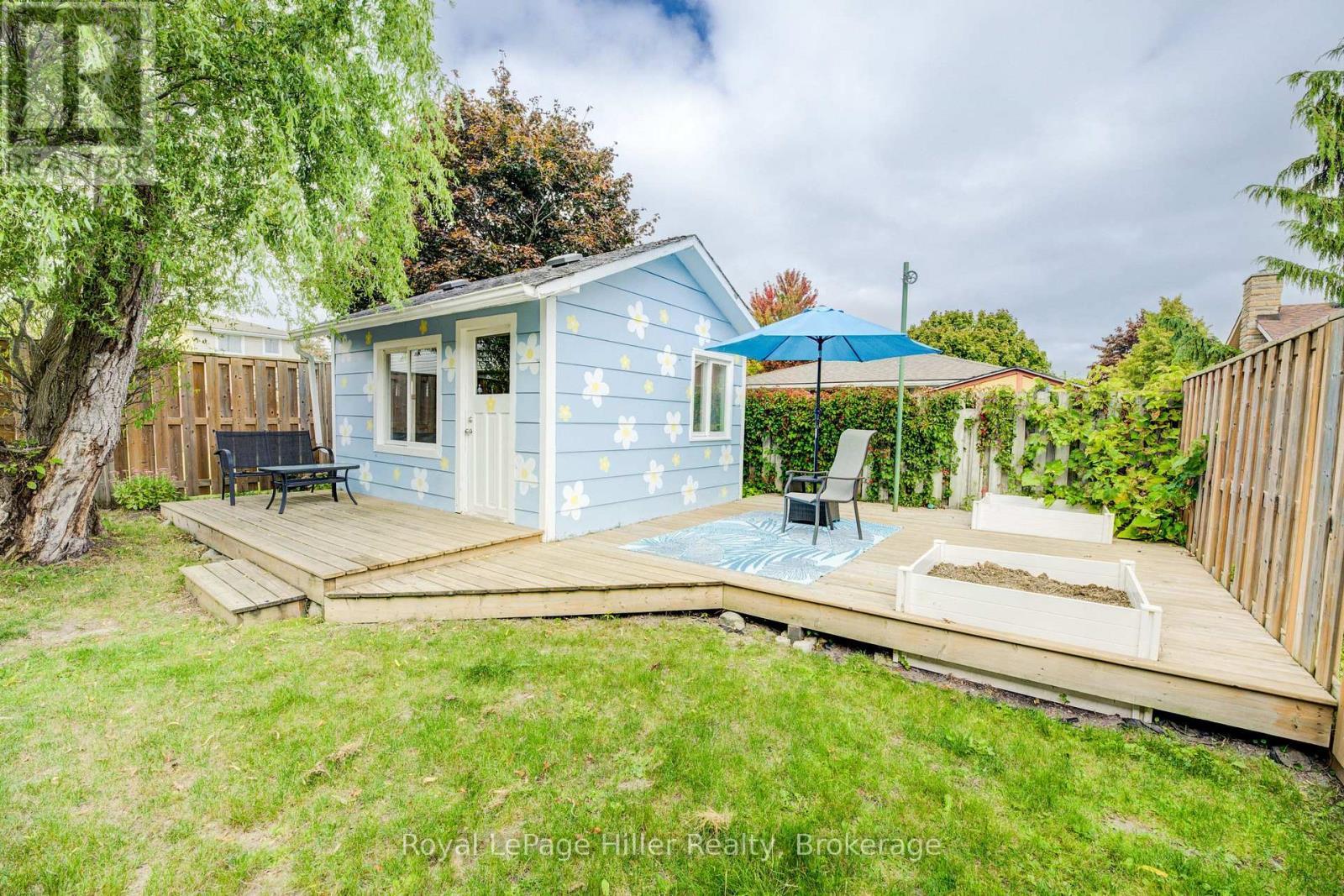 












56 CREHAN CRESCENT

,
Stratford,




Ontario
N4Z1B7

