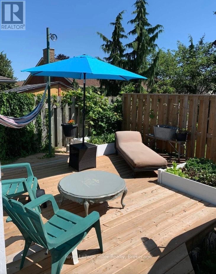 












56 CREHAN CRESCENT

,
Stratford,




Ontario
N4Z1B7

