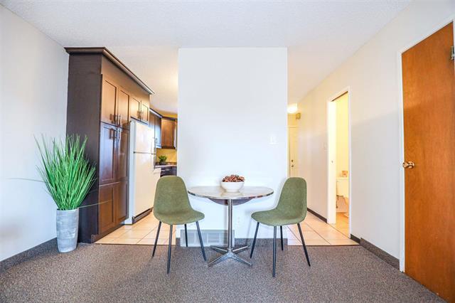 









1720


Taylor

AVE, 12,
Winnipeg,




MB
R3N 0N8

