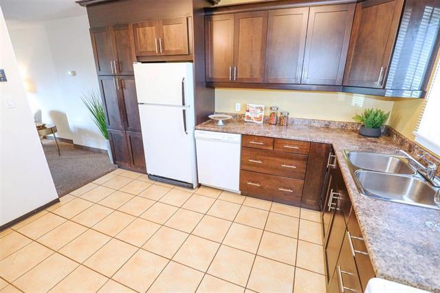 









1720


Taylor

AVE, 12,
Winnipeg,




MB
R3N 0N8

