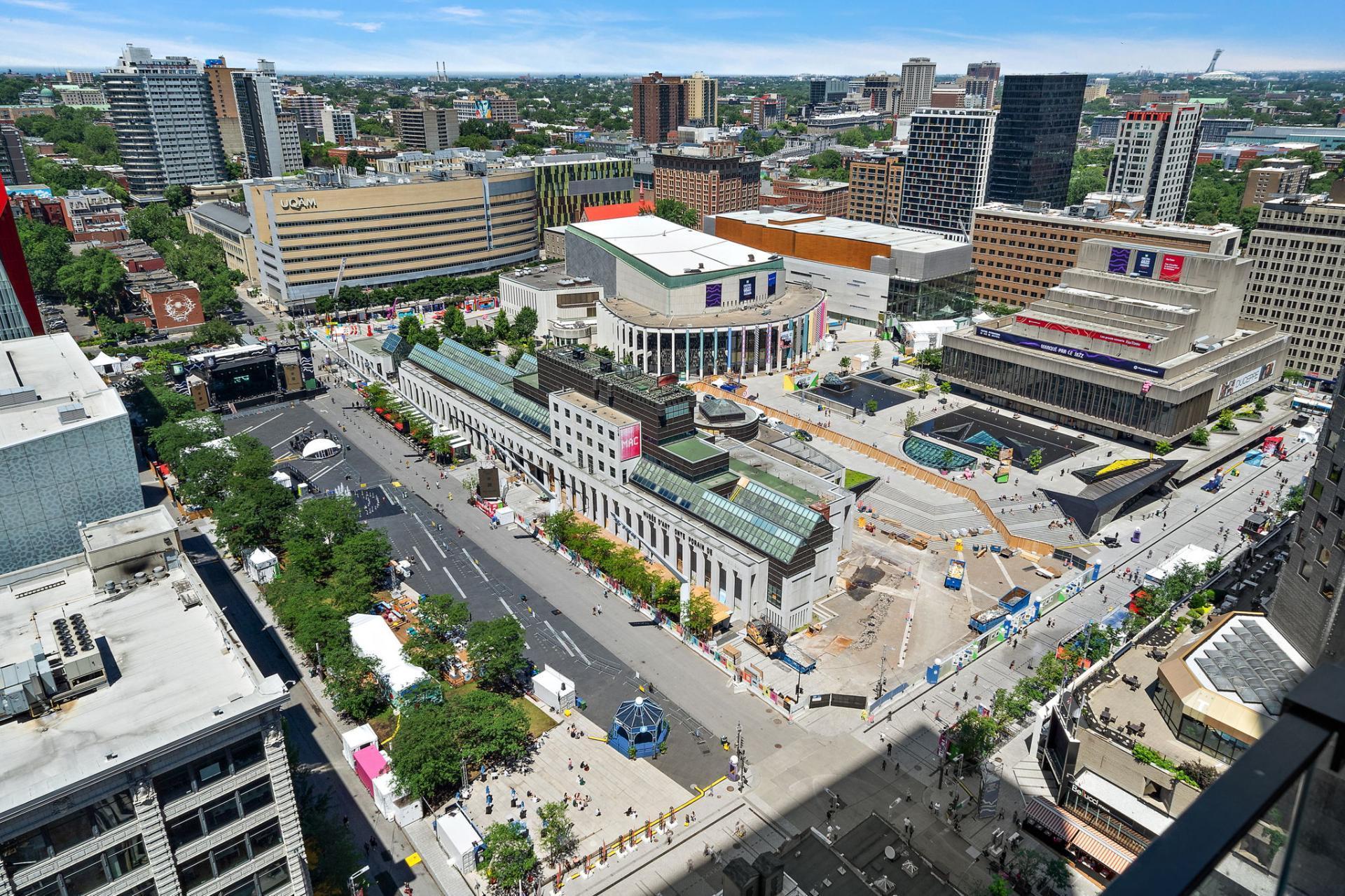 









1210


Rue Jeanne-Mance

, 5712,
Montréal (Ville-Marie),




QC
H2X1M1

