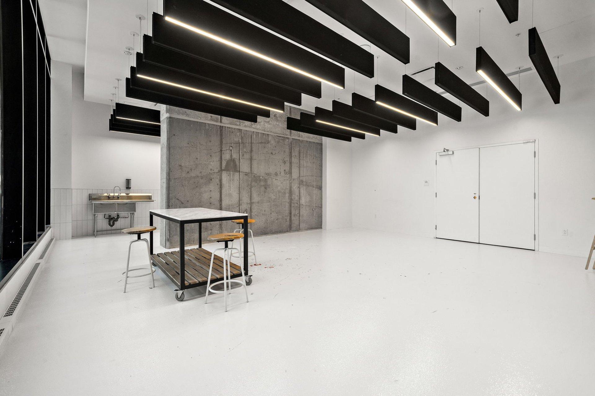 









1210


Rue Jeanne-Mance

, 5712,
Montréal (Ville-Marie),




QC
H2X1M1

