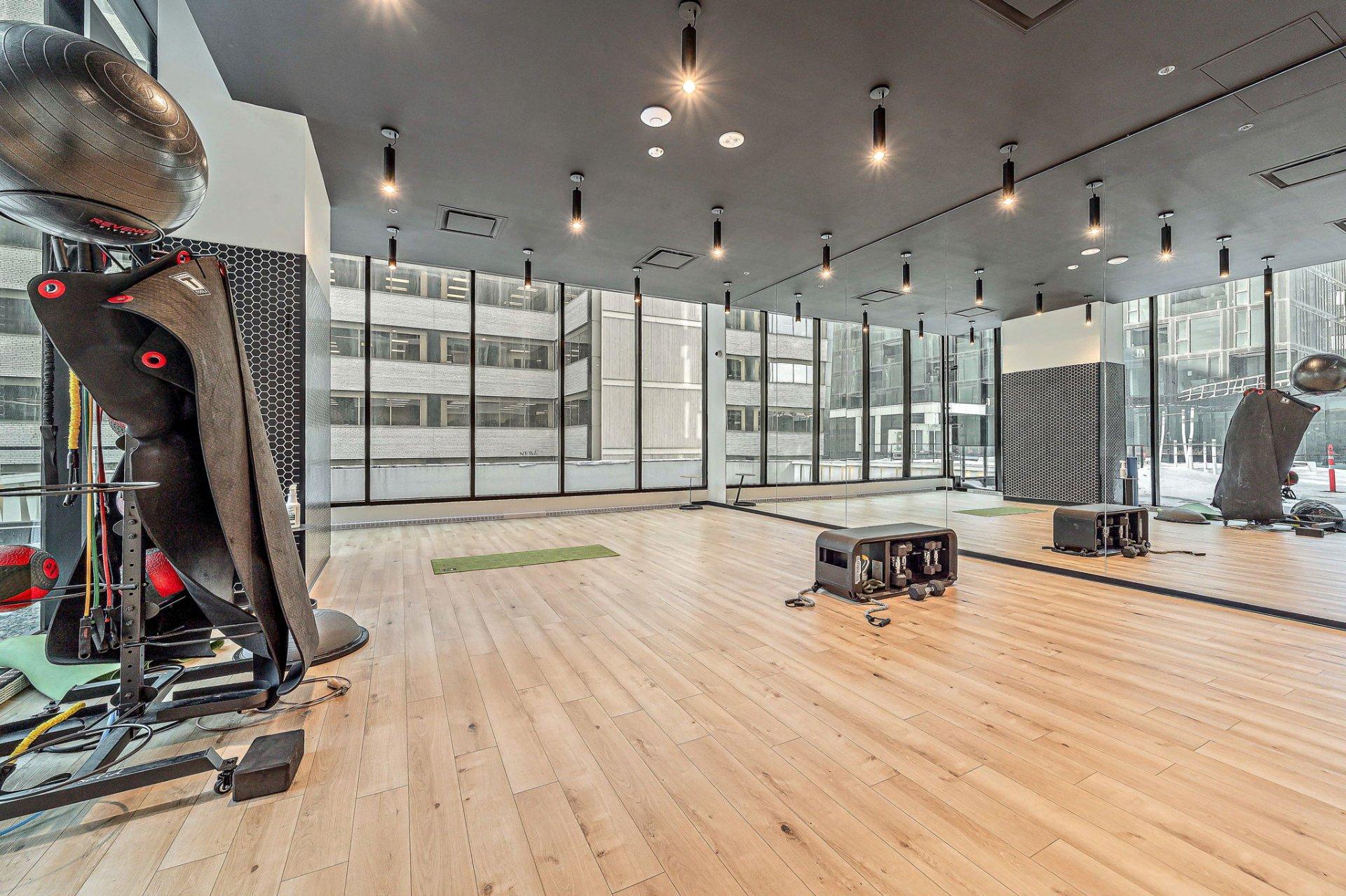 









1210


Rue Jeanne-Mance

, 5712,
Montréal (Ville-Marie),




QC
H2X1M1

