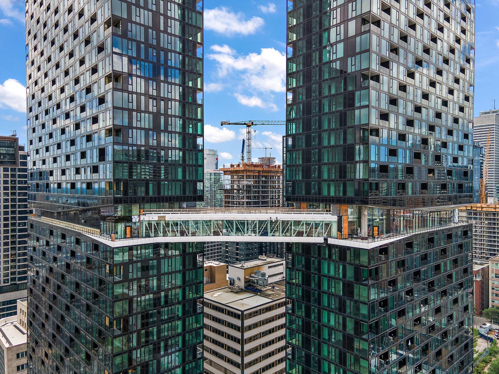 









1210


Rue Jeanne-Mance

, 5712,
Montréal (Ville-Marie),




QC
H2X1M1

