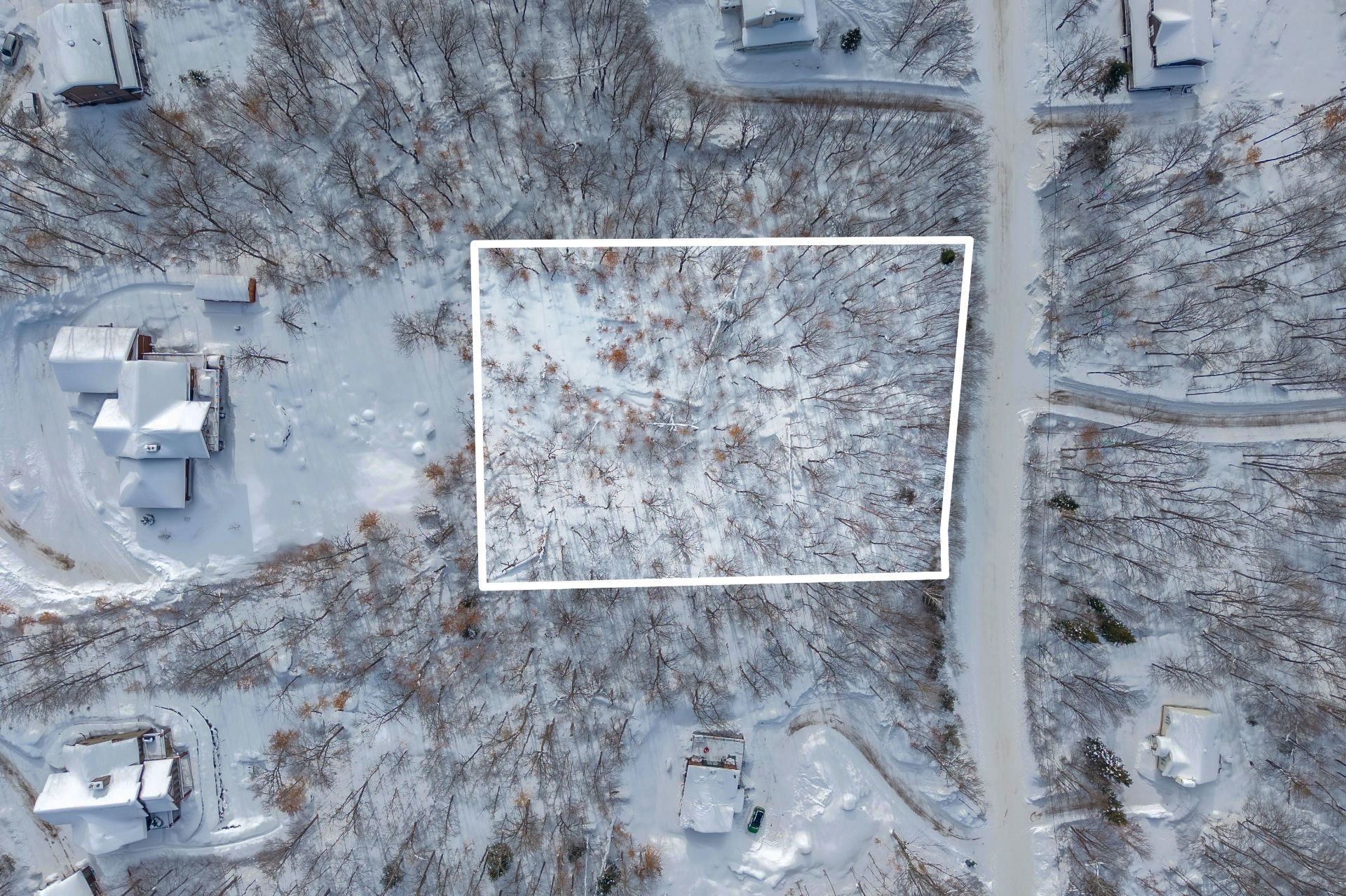 












Ch. du Refuge

,
Lac-Supérieur,







QC
J0T1P0

