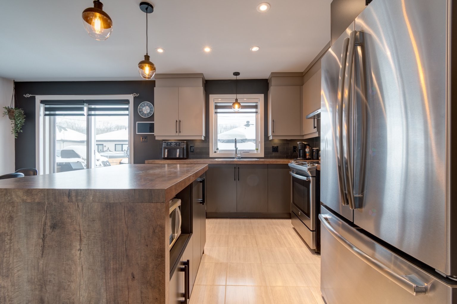 









820


Rue Ste-Marie

,
Saint-Roch-de-Richelieu,




QC
J0L2M0

