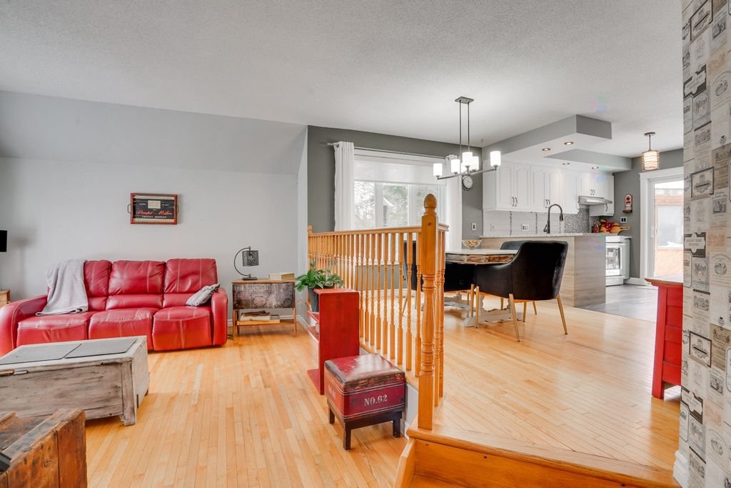 









72


Rue de Bouchette

,
Cantley,




QC
J8V3L8

