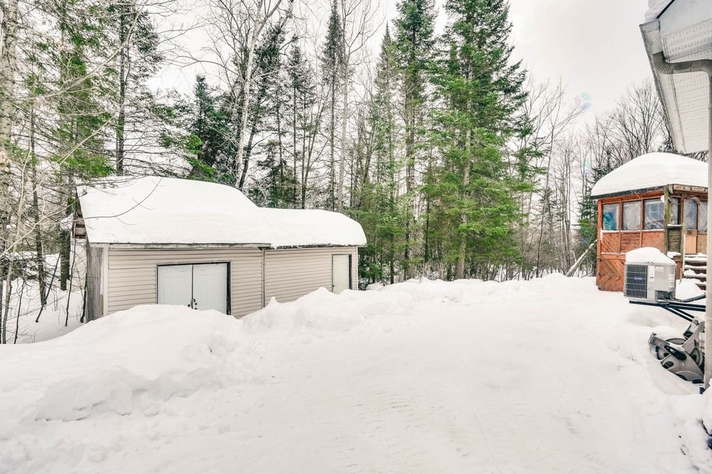 









72


Rue de Bouchette

,
Cantley,




QC
J8V3L8

