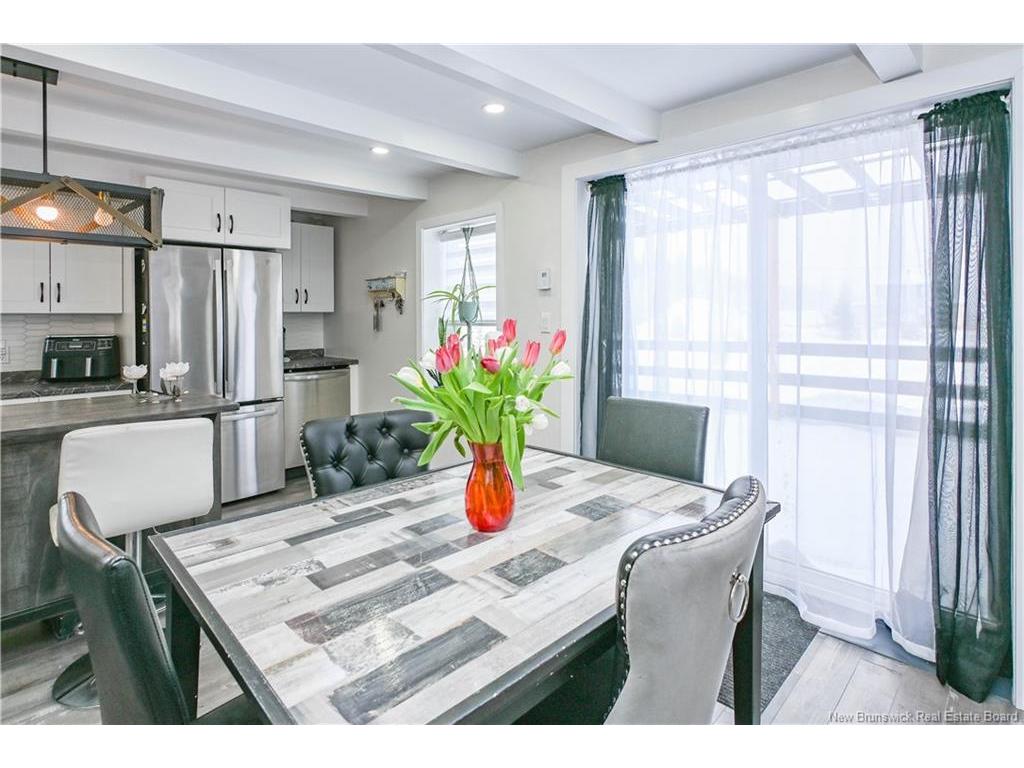 









927


Paquetville

RD,
Bas-Paquetville,




NB
E8R 1E7

