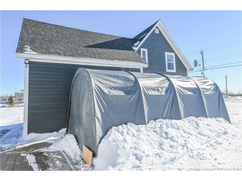 









927


Paquetville

RD,
Bas-Paquetville,




NB
E8R 1E7

