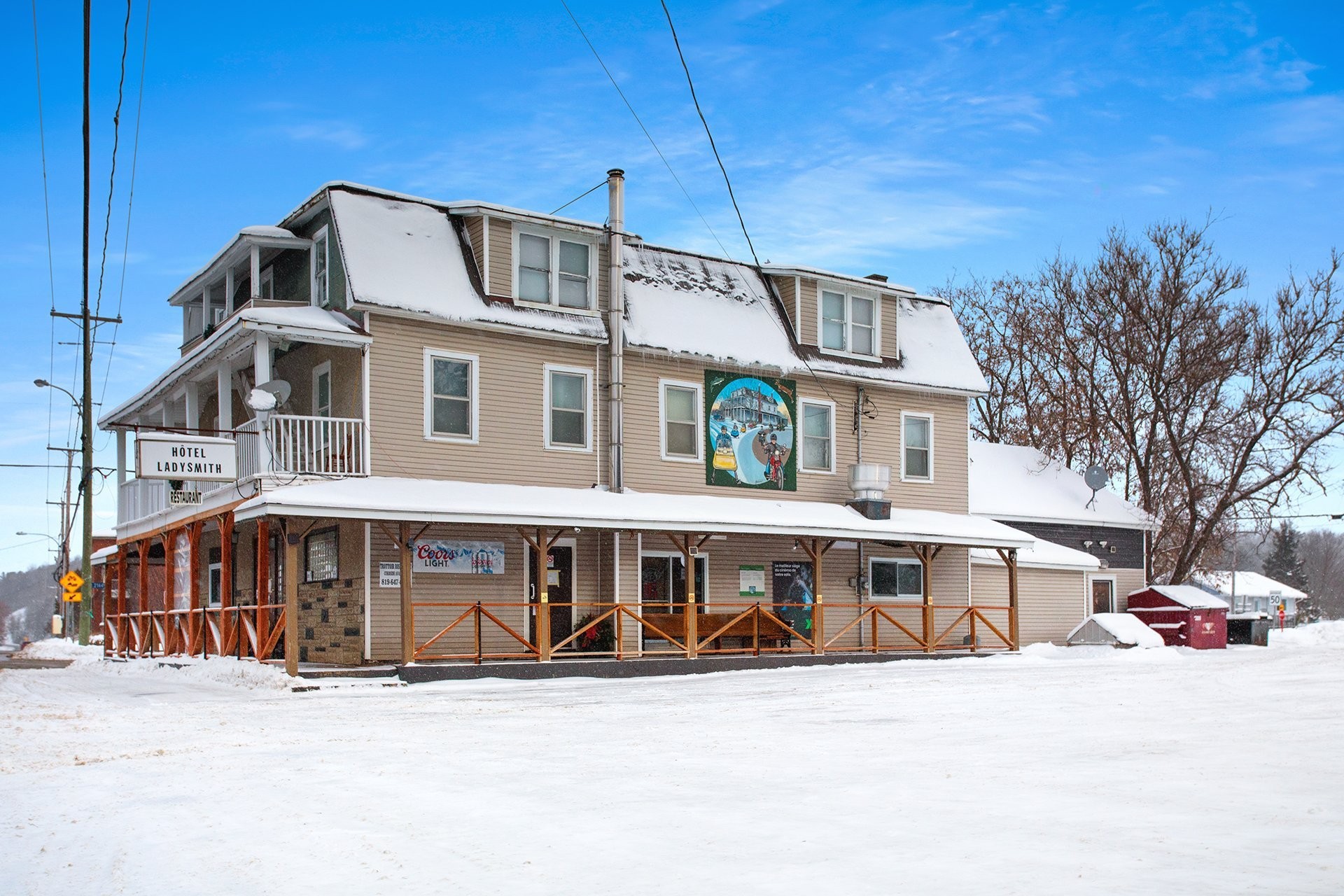 









2144


Route 303

,
Thorne,




QC
J0X2A0

