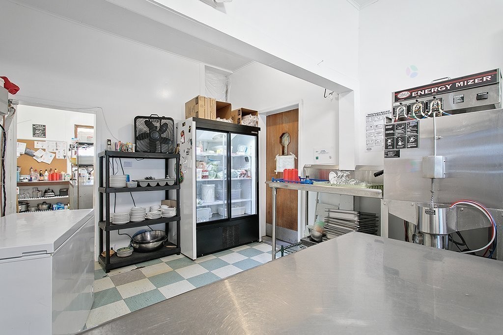 









2144


Route 303

,
Thorne,




QC
J0X2A0

