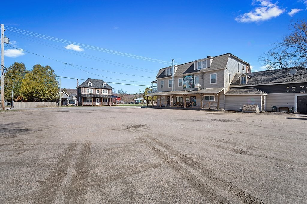 









2144


Route 303

,
Thorne,




QC
J0X2A0

