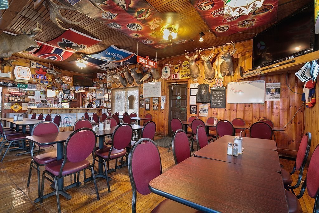 









2144


Route 303

,
Thorne,




QC
J0X2A0

