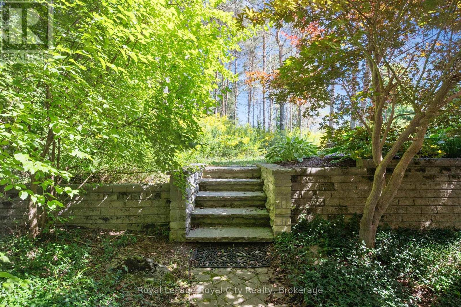 












159 CARTER ROAD

,
Puslinch,




Ontario
N0B2J0

