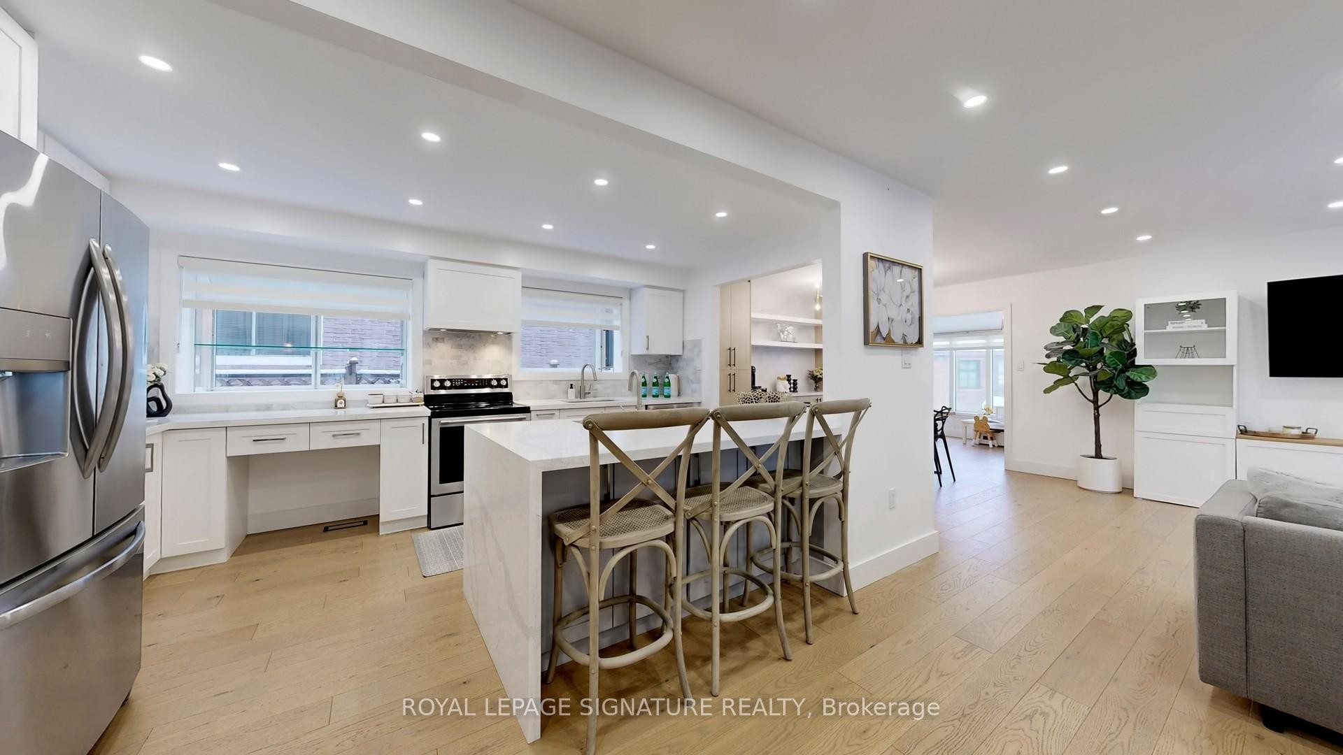 









3


Freeman

Road,
Markham,




ON
L3P 4E9

