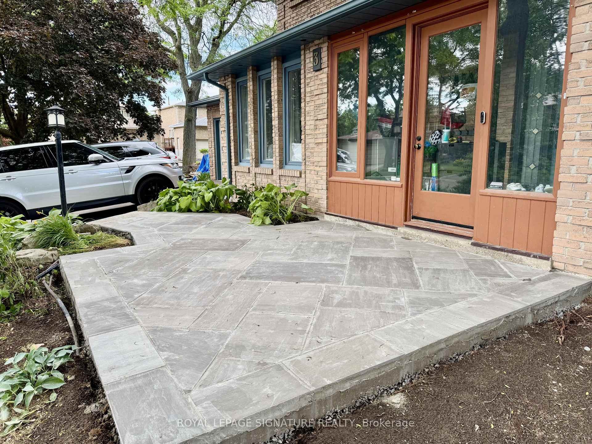 









3


Freeman

Road,
Markham,




ON
L3P 4E9

