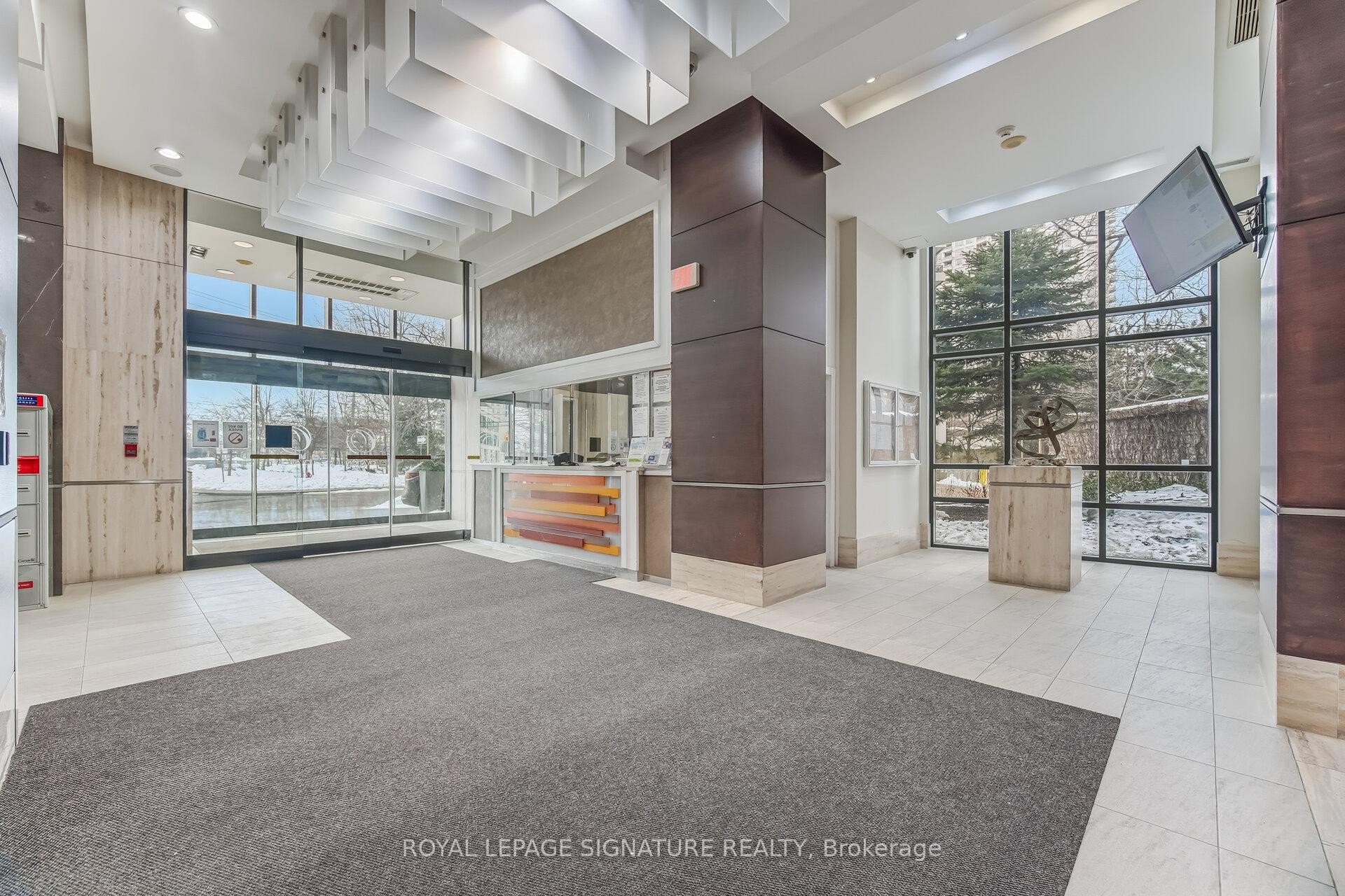 









330


Burnhamthorpe

Road West, 1402,
Mississauga,




ON
L5B 0E1

