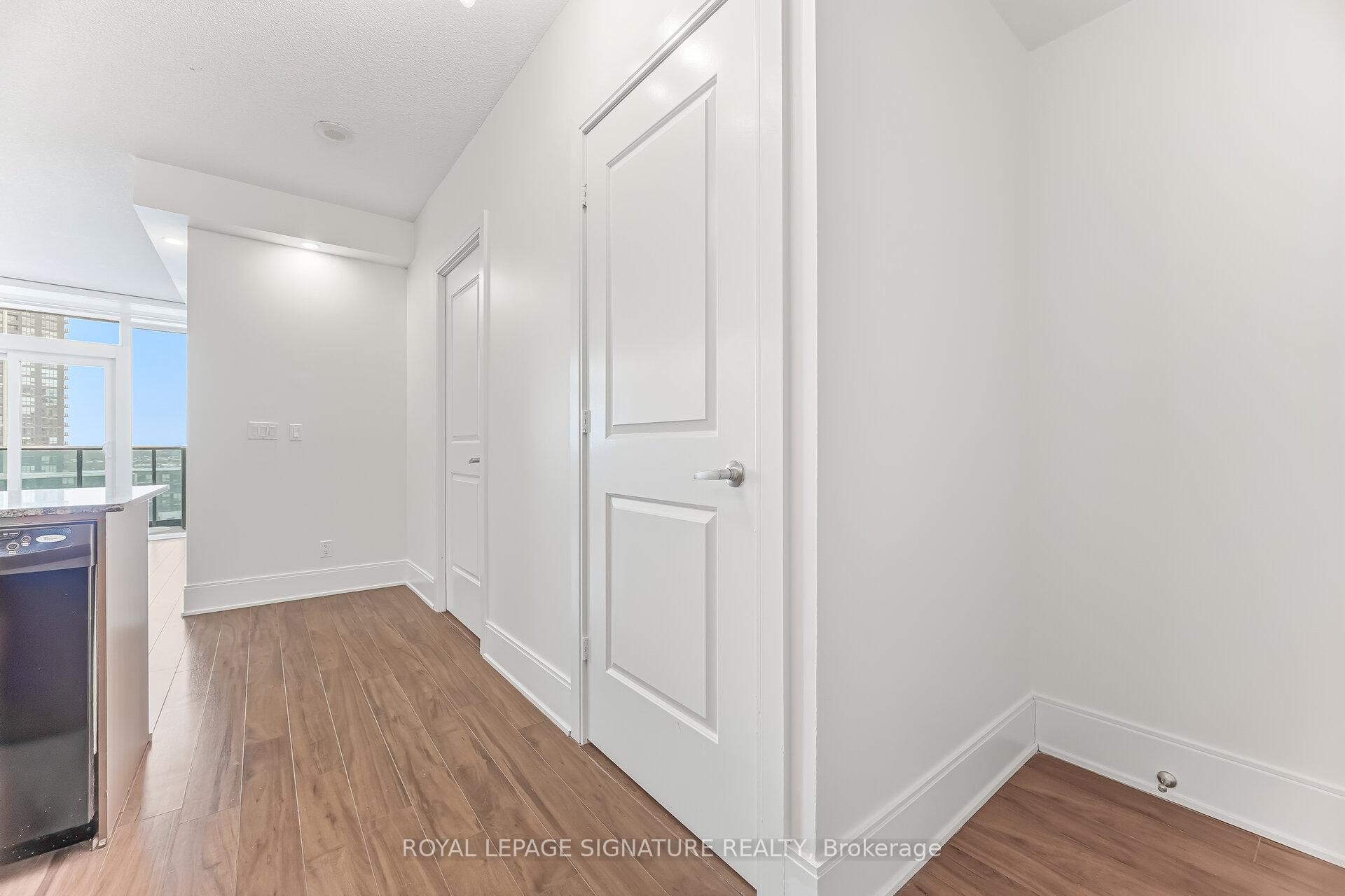 









330


Burnhamthorpe

Road West, 1402,
Mississauga,




ON
L5B 0E1

