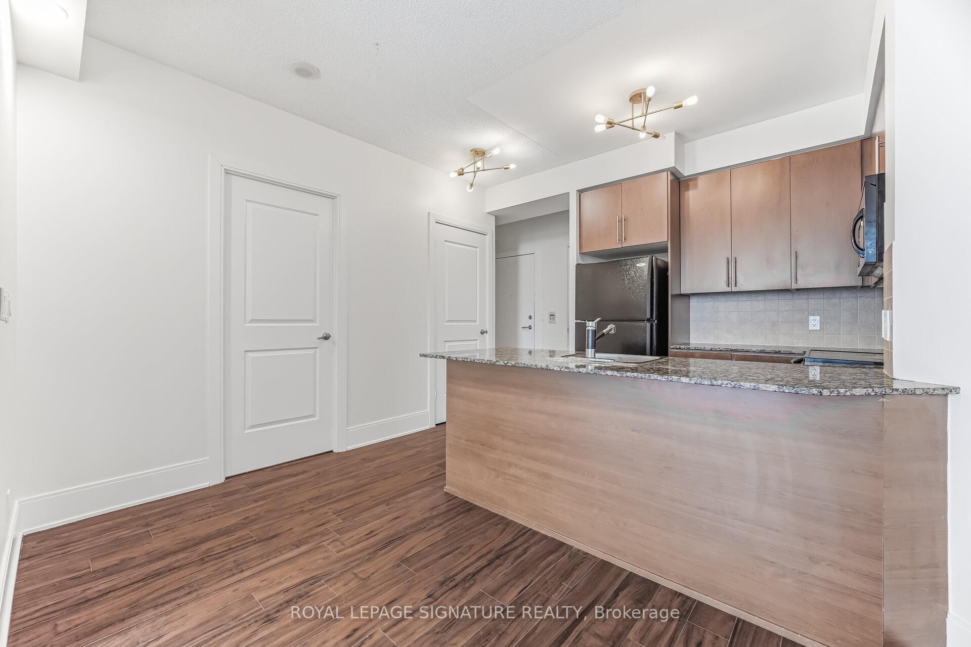 









330


Burnhamthorpe

Road West, 1402,
Mississauga,




ON
L5B 0E1

