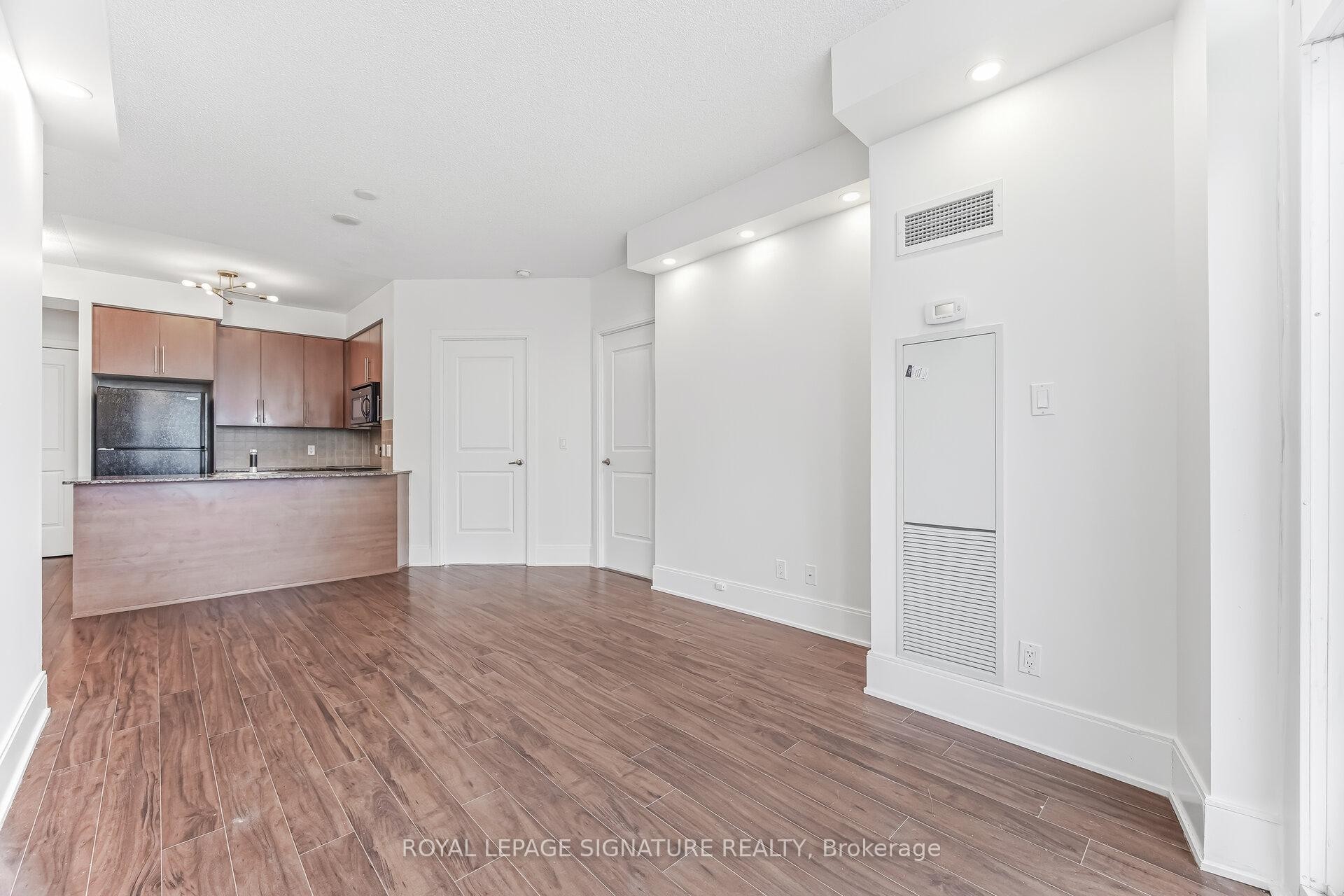 









330


Burnhamthorpe

Road West, 1402,
Mississauga,




ON
L5B 0E1

