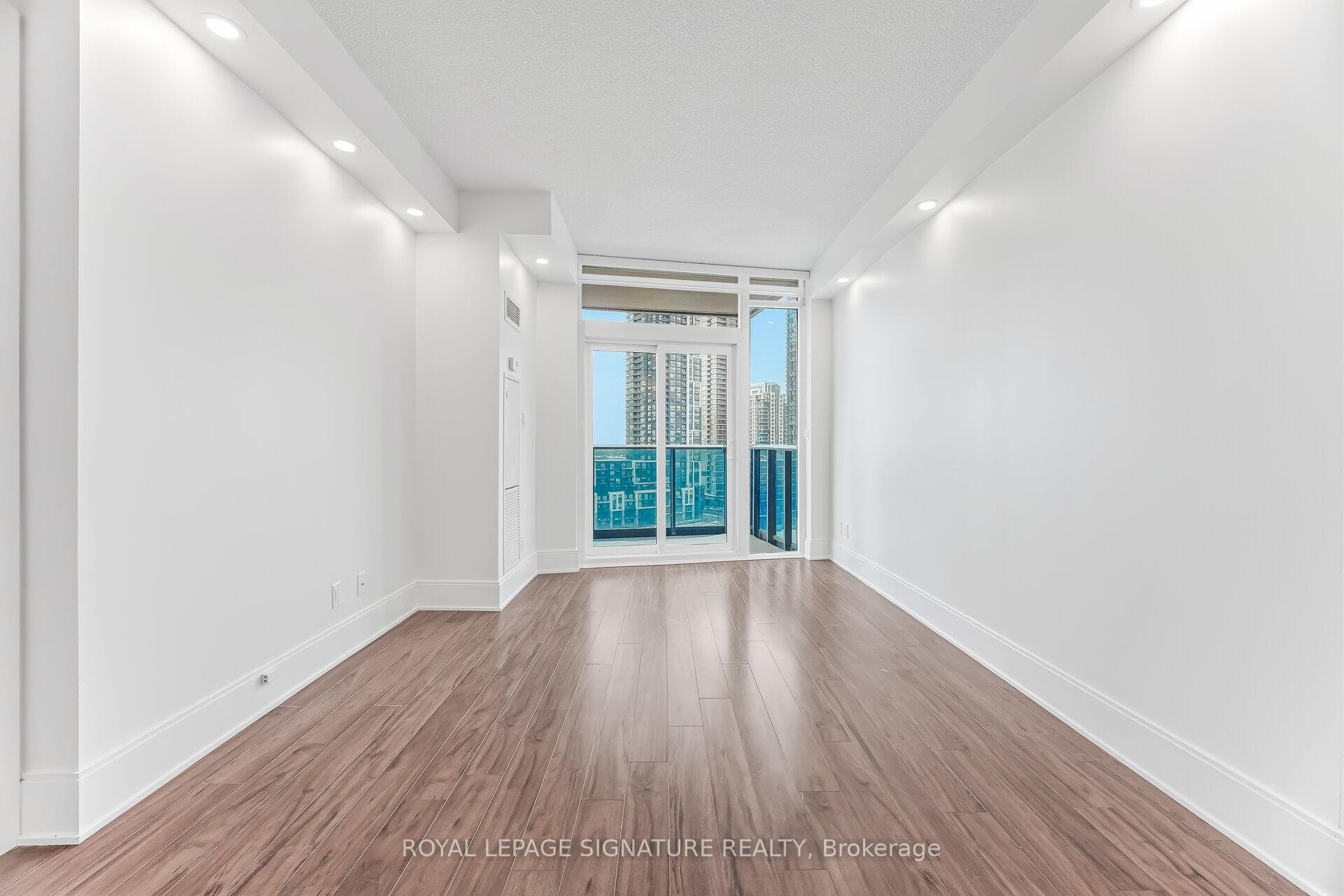 









330


Burnhamthorpe

Road West, 1402,
Mississauga,




ON
L5B 0E1

