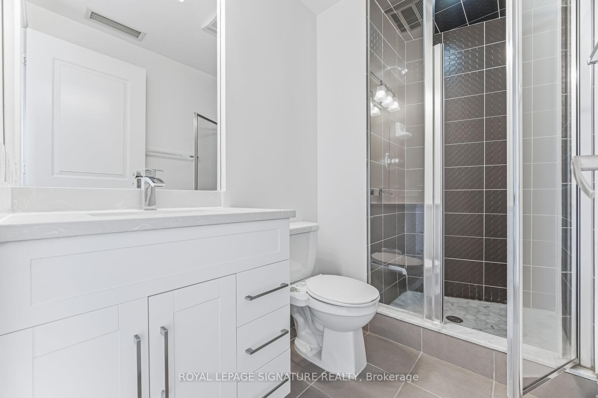 









330


Burnhamthorpe

Road West, 1402,
Mississauga,




ON
L5B 0E1

