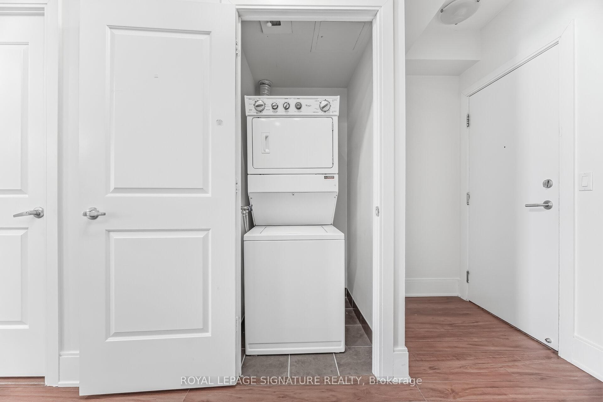 









330


Burnhamthorpe

Road West, 1402,
Mississauga,




ON
L5B 0E1

