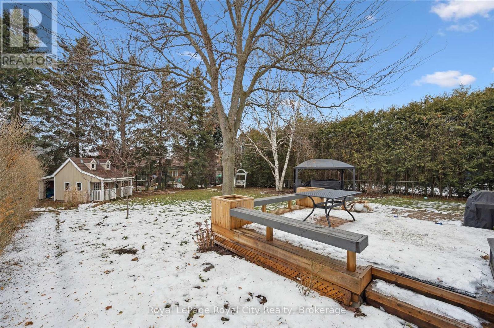 












60 HANDS DRIVE

,
Guelph (Kortright East),




Ontario
N1G3H3

