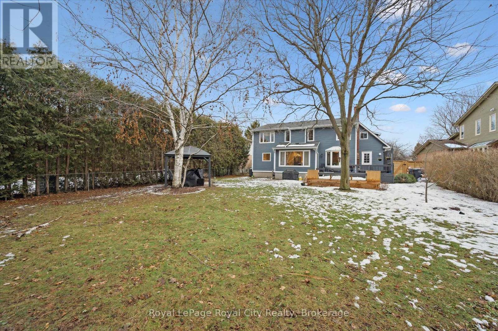 












60 HANDS DRIVE

,
Guelph (Kortright East),




Ontario
N1G3H3

