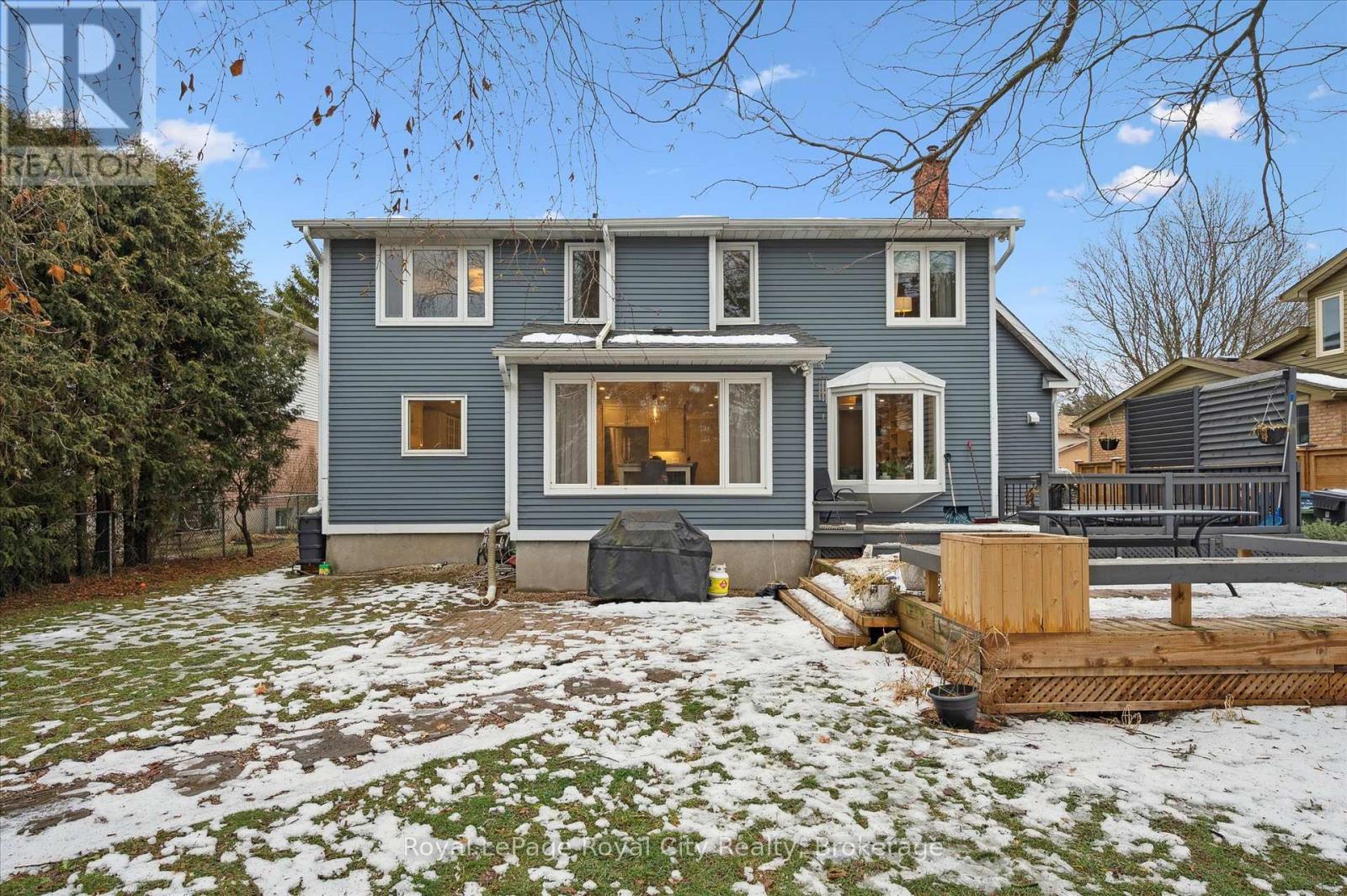 












60 HANDS DRIVE

,
Guelph (Kortright East),




Ontario
N1G3H3

