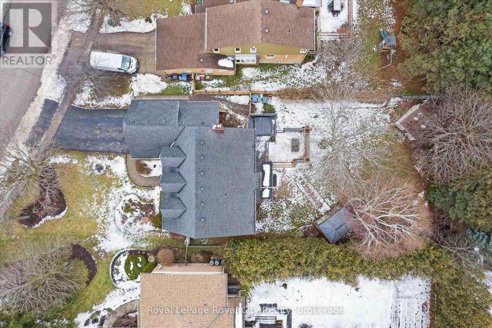 












60 HANDS DRIVE

,
Guelph (Kortright East),




Ontario
N1G3H3

