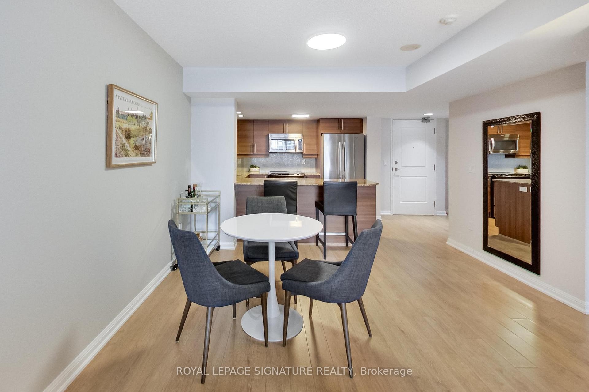 









85


East Liberty

Street, 1016,
Toronto,




ON
M6K 3R4

