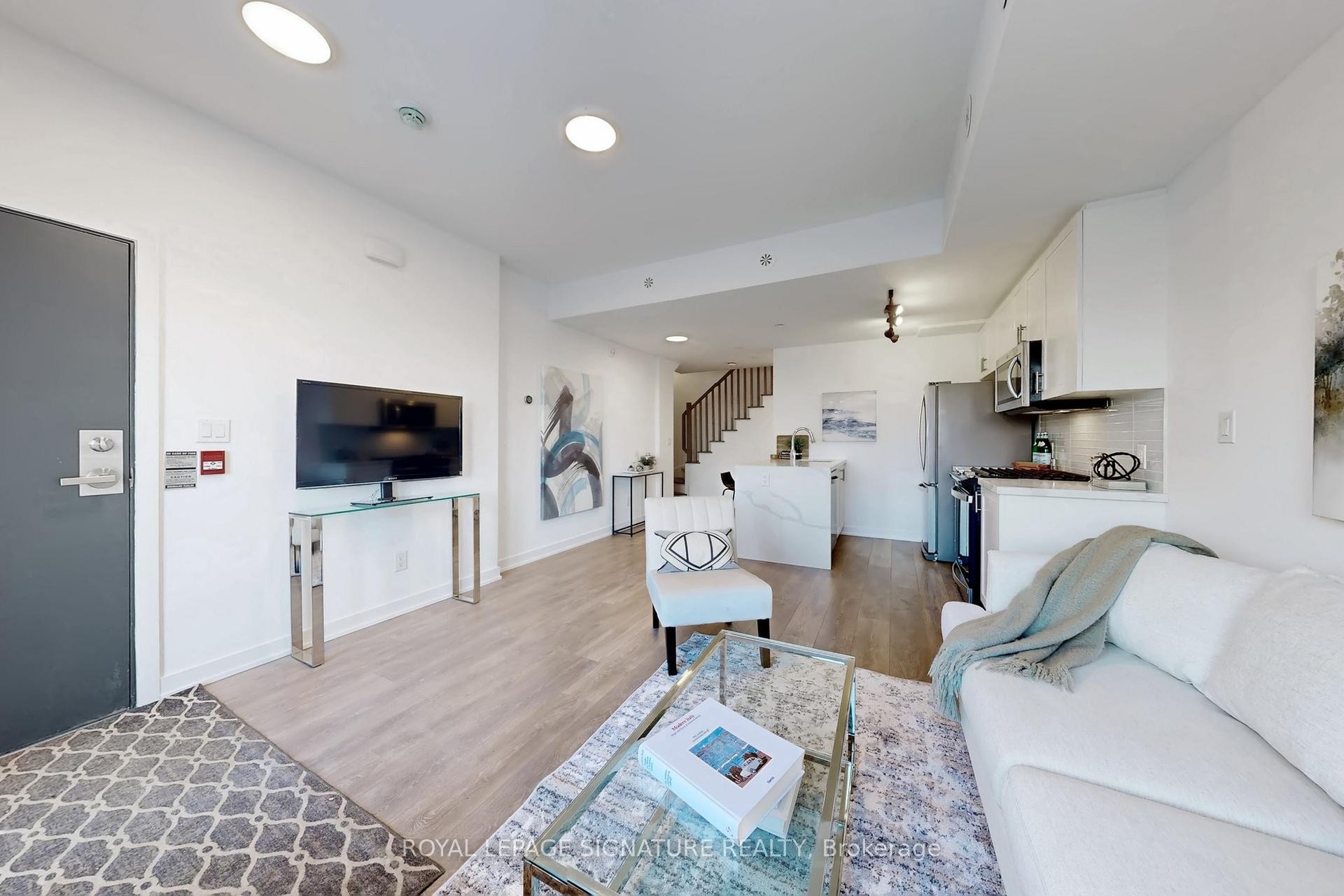 









1455


O'Connor

Drive, 1,
Toronto,




ON
M4B 2V5

