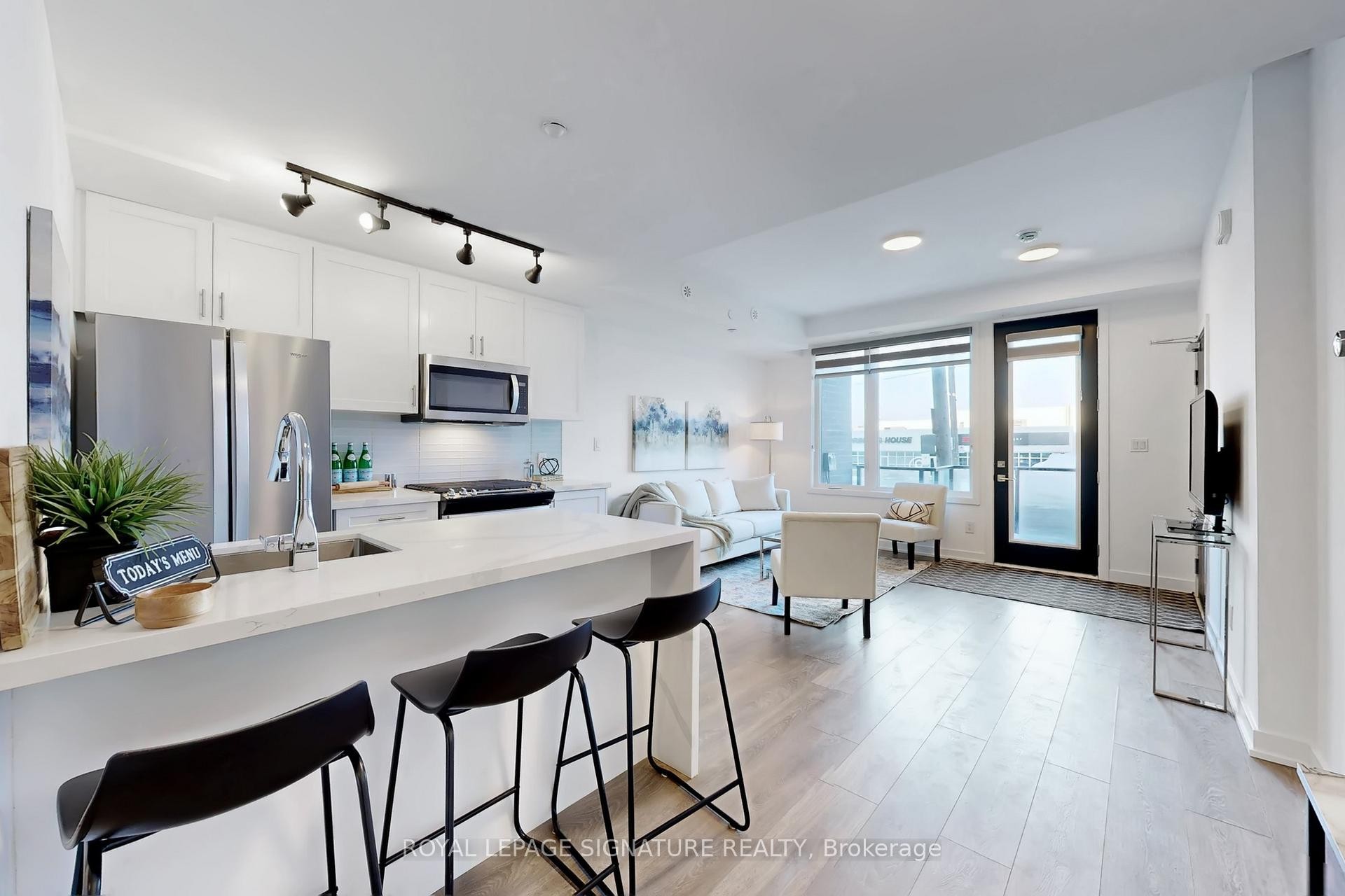 









1455


O'Connor

Drive, 1,
Toronto,




ON
M4B 2V5

