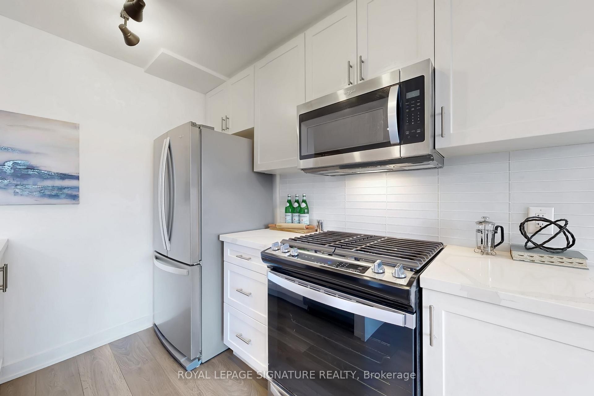 









1455


O'Connor

Drive, 1,
Toronto,




ON
M4B 2V5

