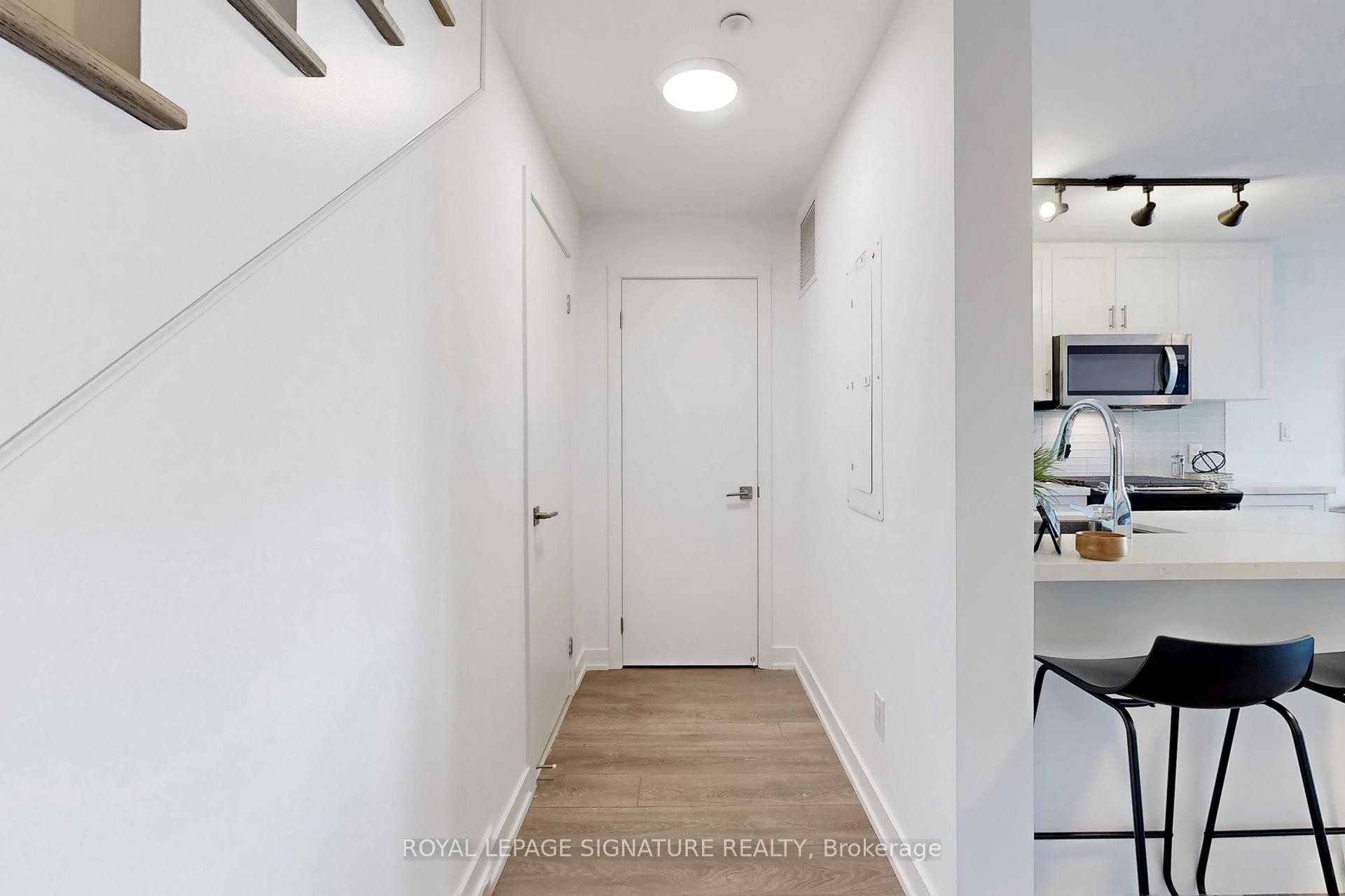 









1455


O'Connor

Drive, 1,
Toronto,




ON
M4B 2V5

