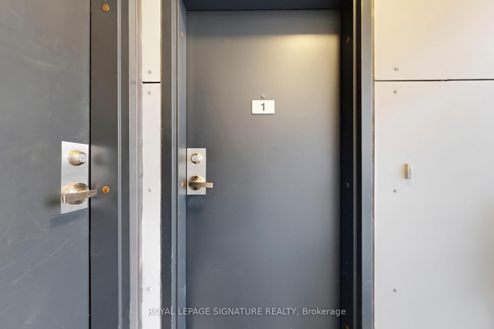 









1455


O'Connor

Drive, 1,
Toronto,




ON
M4B 2V5

