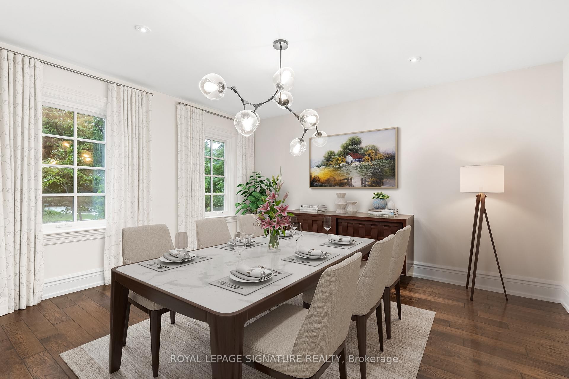 









26


Buckingham

Avenue,
Toronto,




ON
M4N 1R2

