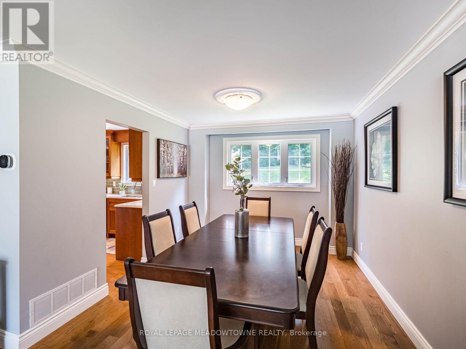 












40 HILLTOP DRIVE

,
Caledon,




Ontario
L7C1H6

