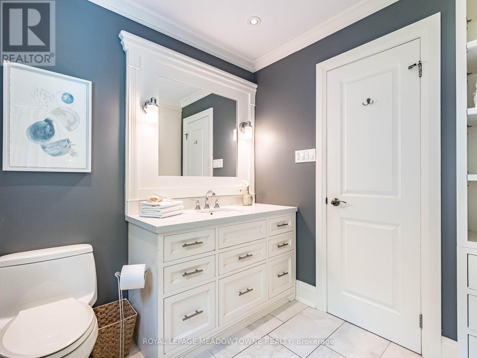 












40 HILLTOP DRIVE

,
Caledon,




Ontario
L7C1H6

