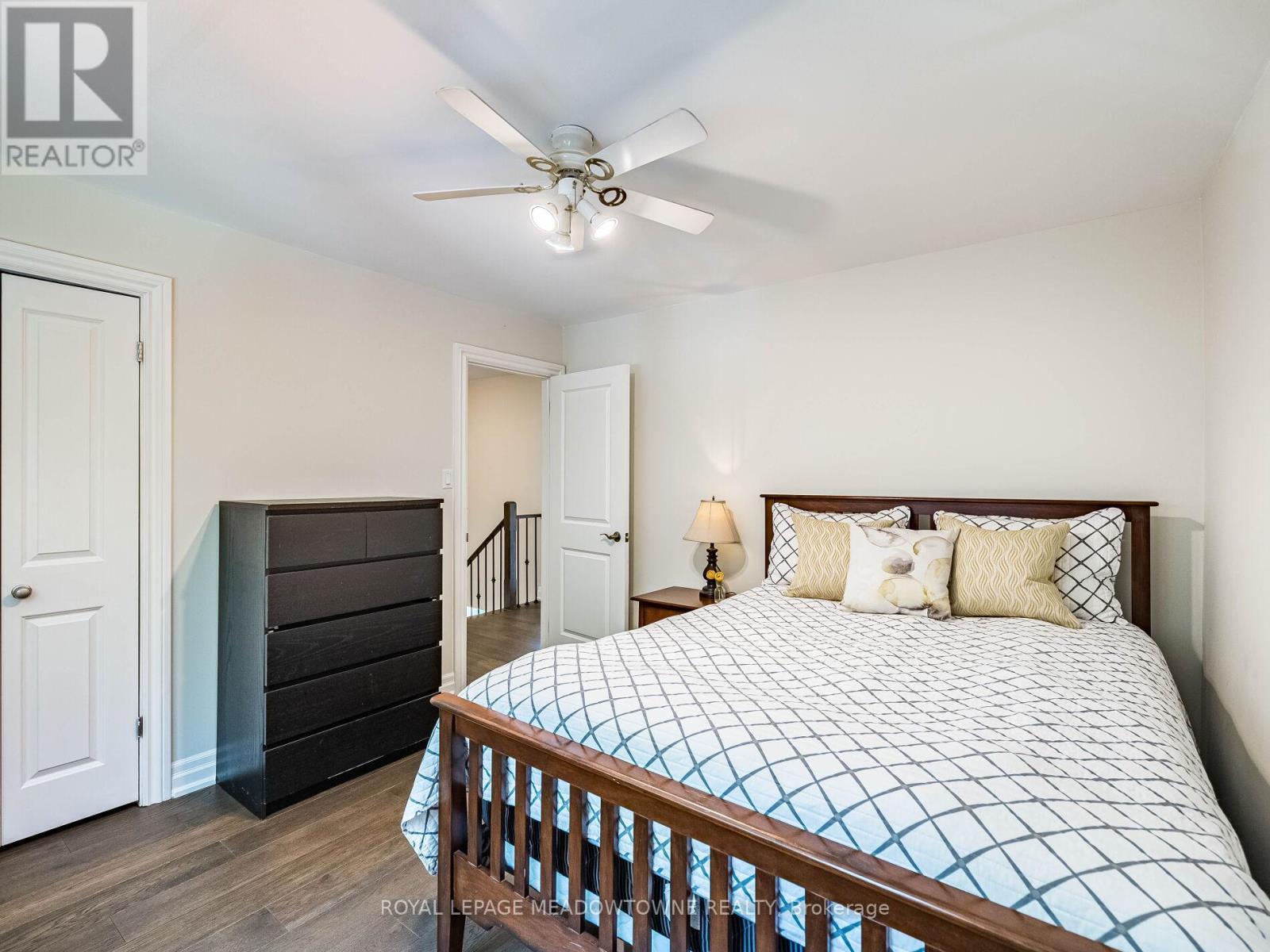 












40 HILLTOP DRIVE

,
Caledon,




Ontario
L7C1H6

