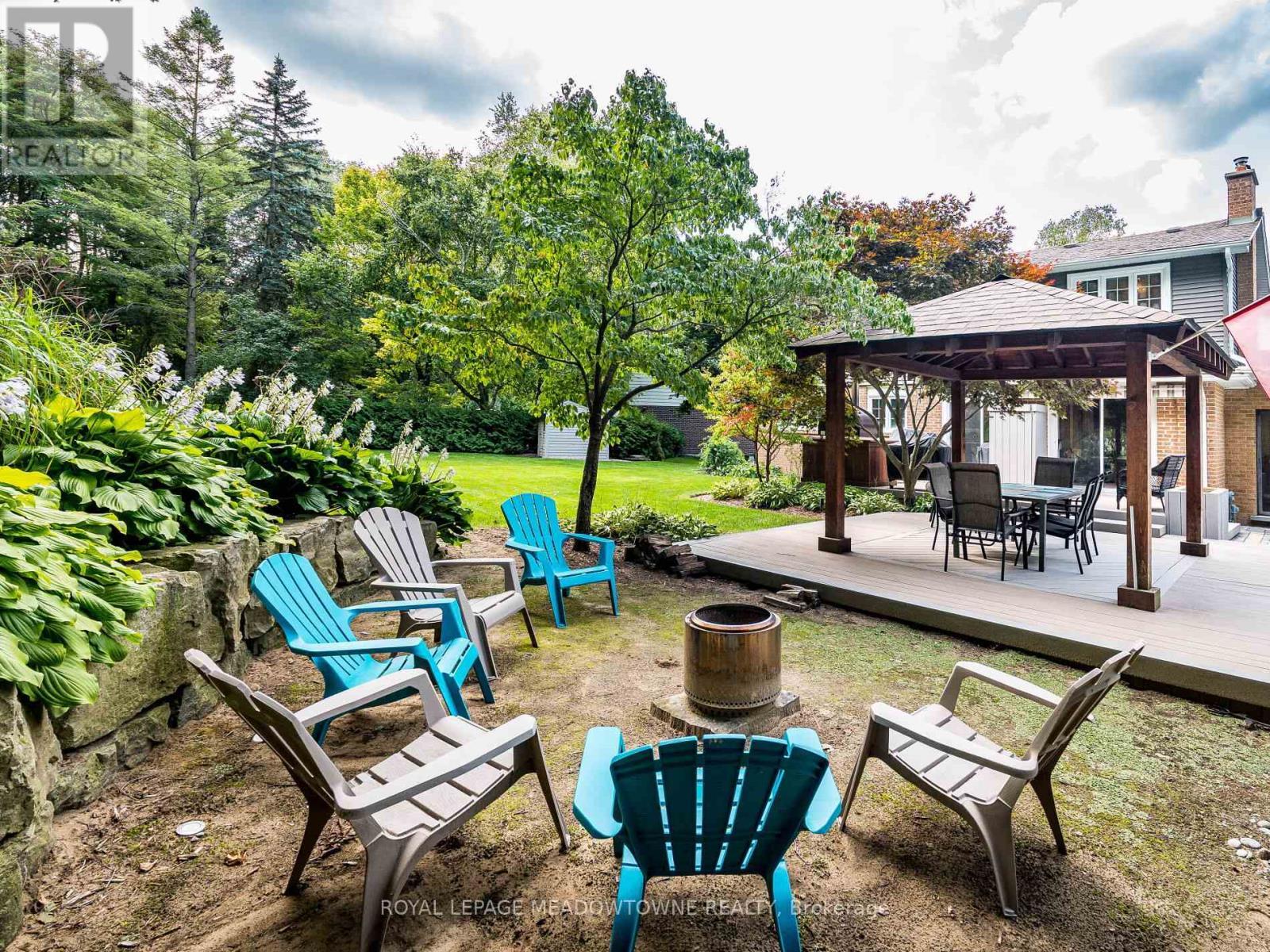 












40 HILLTOP DRIVE

,
Caledon,




Ontario
L7C1H6

