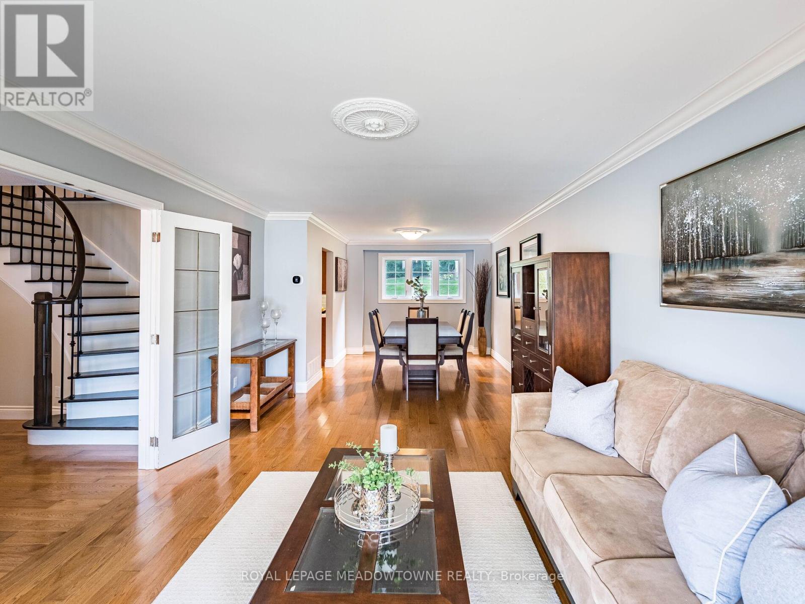 












40 HILLTOP DRIVE

,
Caledon,




Ontario
L7C1H6

