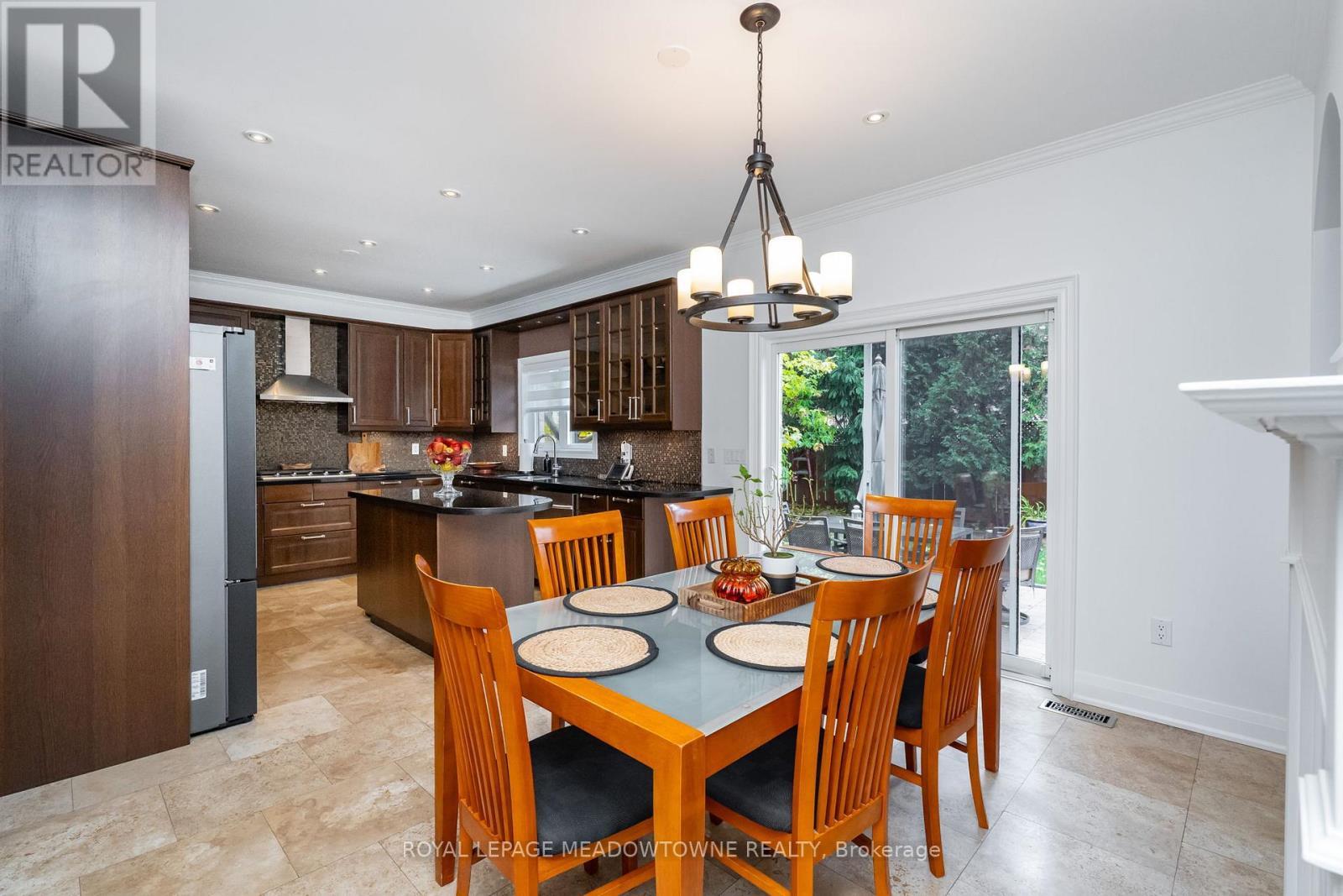 












26 EMPEROR DRIVE

,
Brampton,




Ontario
L6P1X5

