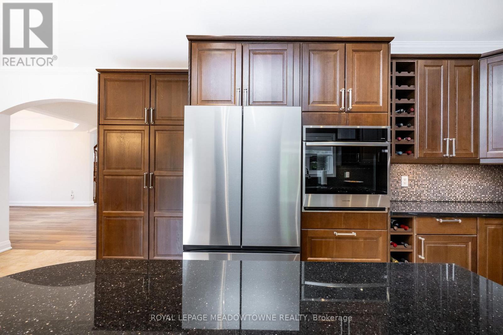 












26 EMPEROR DRIVE

,
Brampton,




Ontario
L6P1X5

