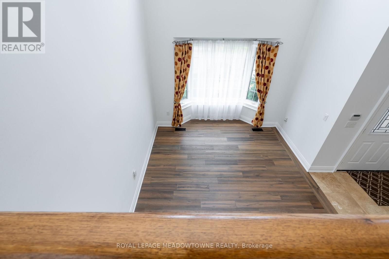 












26 EMPEROR DRIVE

,
Brampton,




Ontario
L6P1X5

