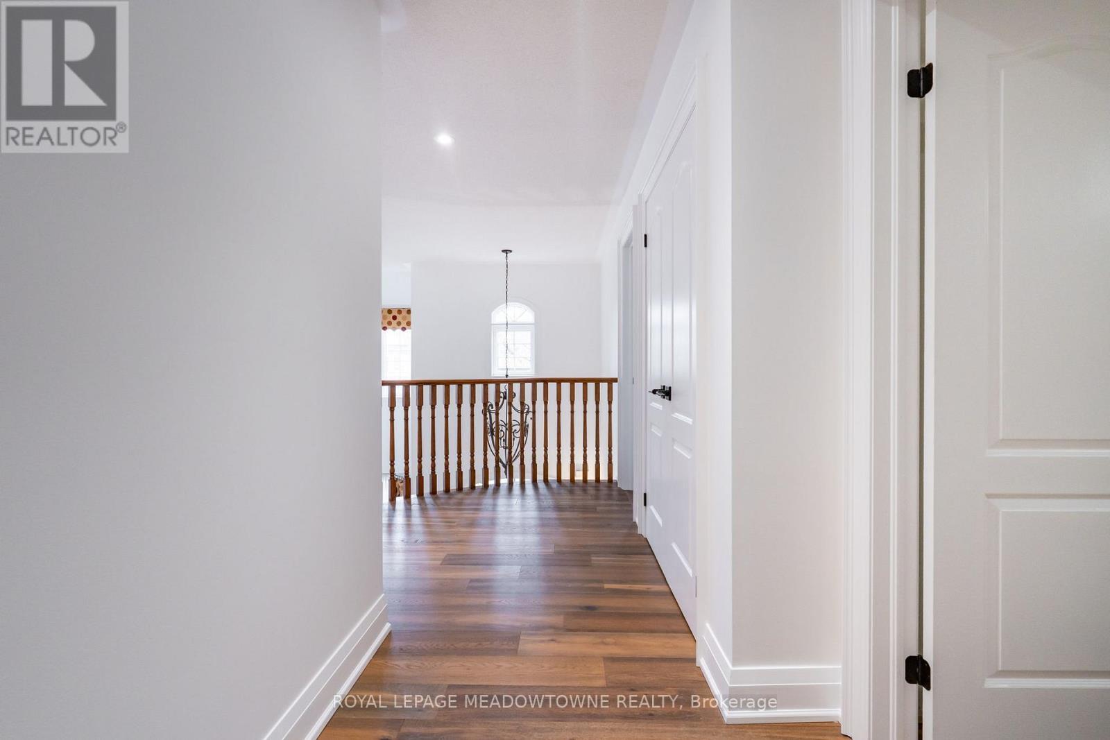 












26 EMPEROR DRIVE

,
Brampton,




Ontario
L6P1X5

