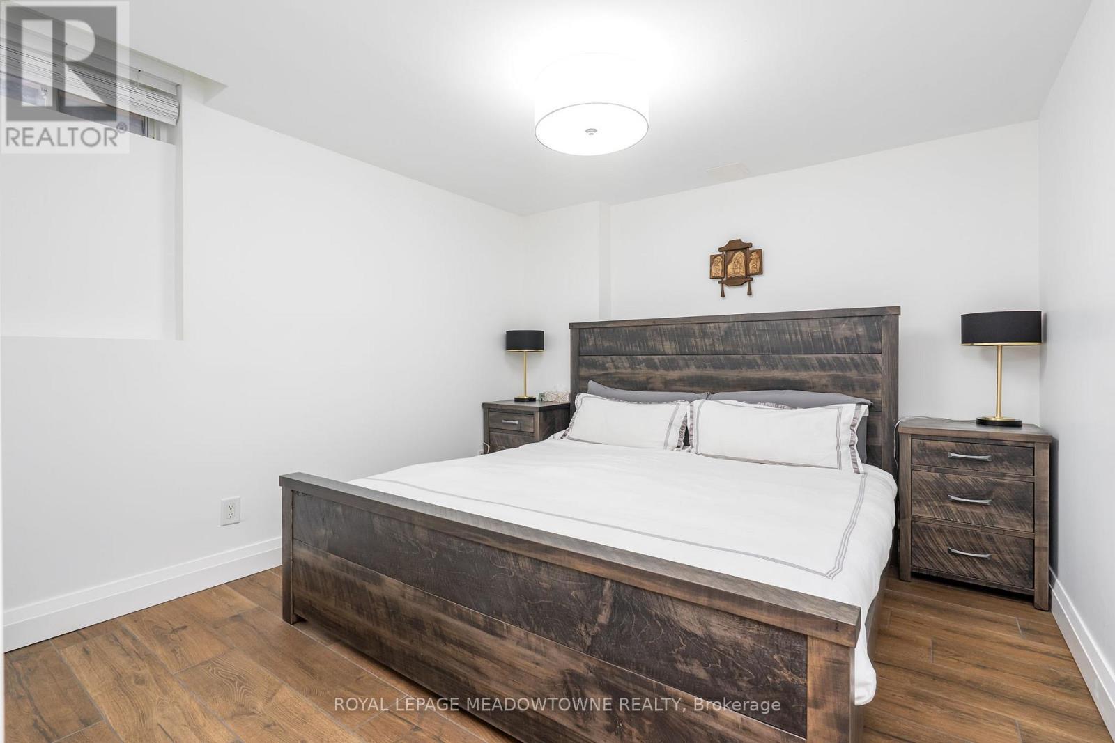 












26 EMPEROR DRIVE

,
Brampton,




Ontario
L6P1X5

