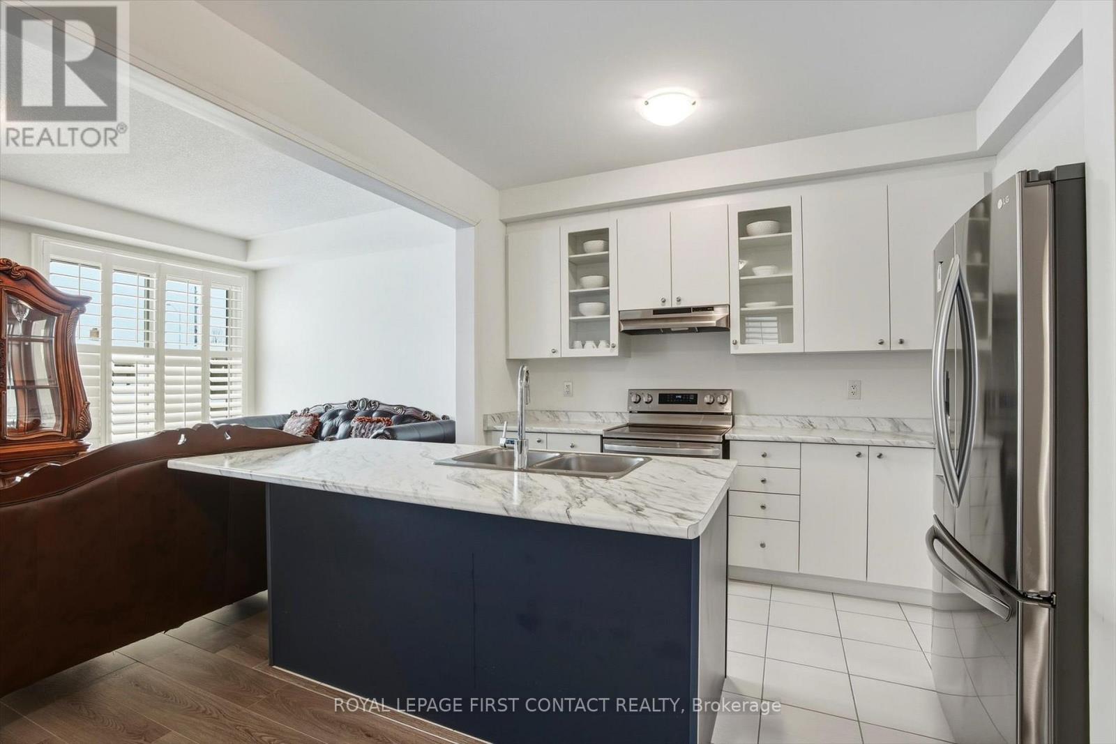 












69 KIRKWOOD WAY

,
Barrie,




Ontario
L9J0K7

